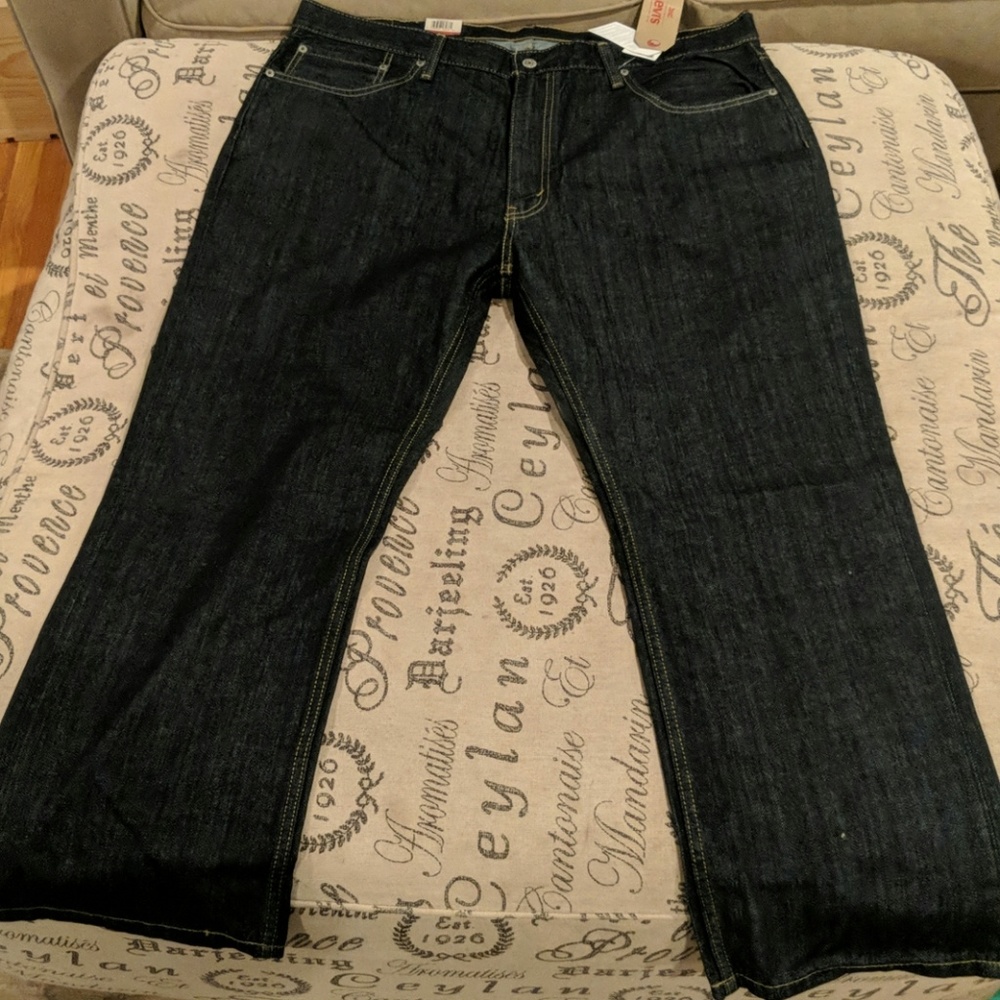Dark denim levi jeans